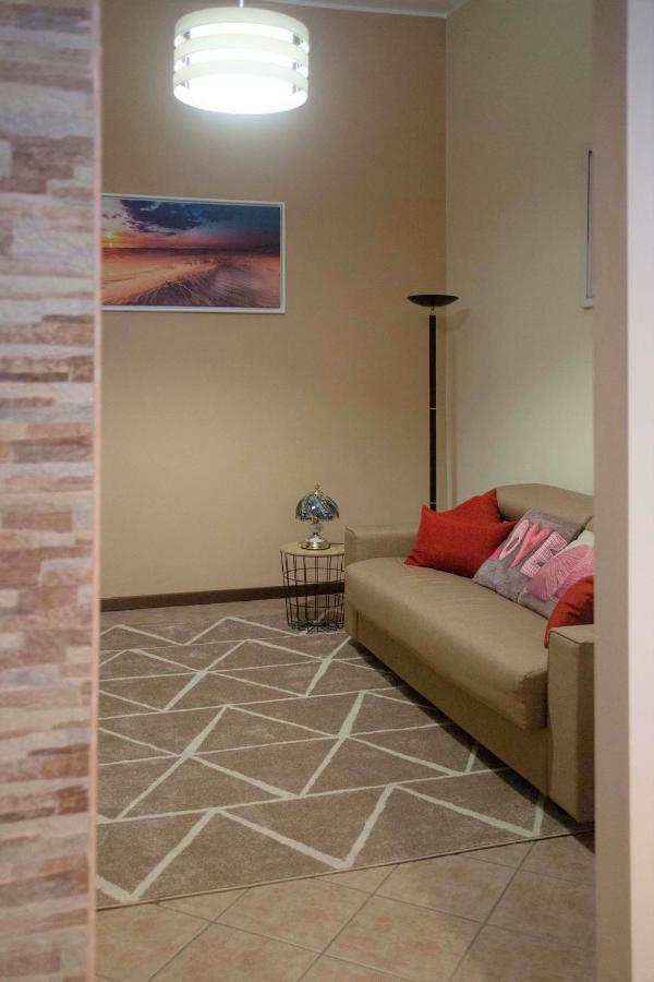 Valbrona Appartamento Timeless Con Piscina E Tennis מראה חיצוני תמונה